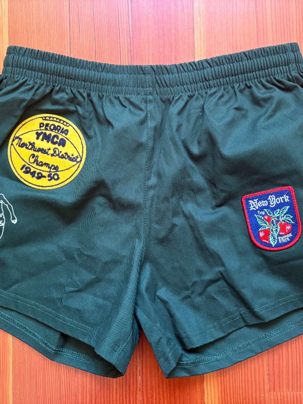 Men's Human By Nature Vintage Patch Basketball Shorts in Forest Green size large